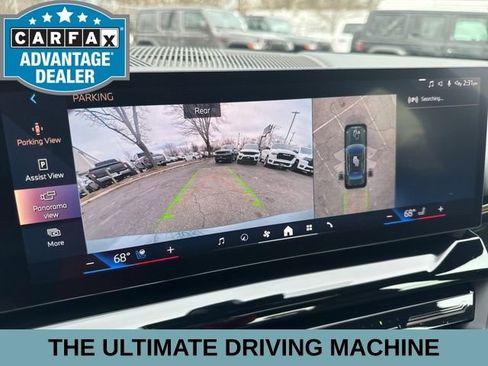Used 2025 BMW 530i xDrive w/ Premium Package AWD/4WD image 16