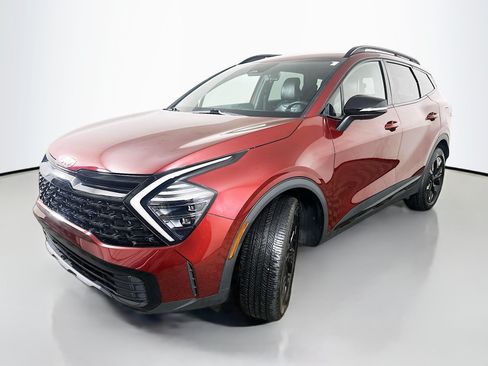 Certified 2025 Kia Sportage X-Line AWD/4WD image 3