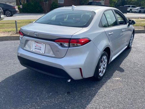 Used 2026 Toyota Corolla LE FWD image 15
