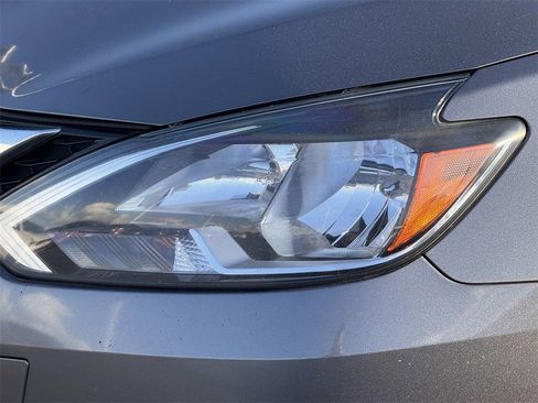 Used 2019 Nissan Sentra SV image 10