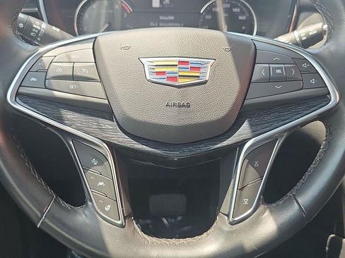 Used 2023 Cadillac XT5 Premium Luxury AWD/4WD image 21