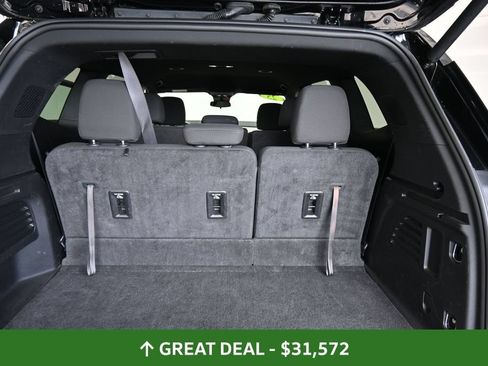 Used 2025 GMC Acadia Elevation FWD image 21