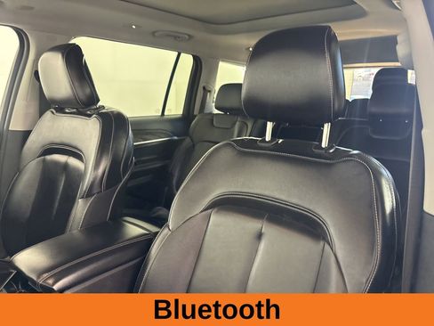 Used 2022 Jeep Grand Cherokee L Limited image 12