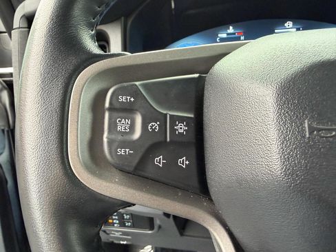 Used 2025 Ford Bronco Big Bend image 25