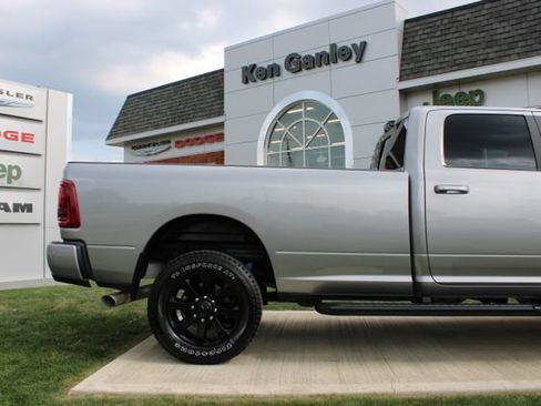 Used 2025 RAM 2500 Laramie AWD/4WD image 42