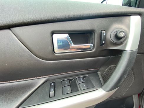 Used 2013 Ford Edge SEL AWD/4WD image 19