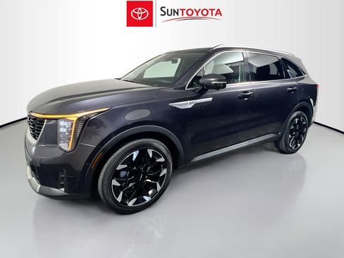 Used 2025 Kia Sorento SX FWD image 9
