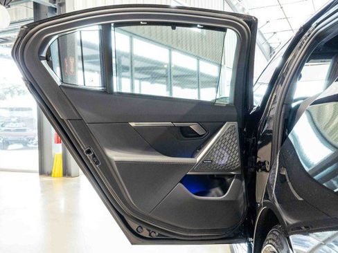 Used 2025 BMW M5 w/ Carbon Package image 12