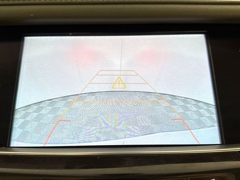 Used 2018 Cadillac XT5 Luxury w/ Driver Awareness Package image 15