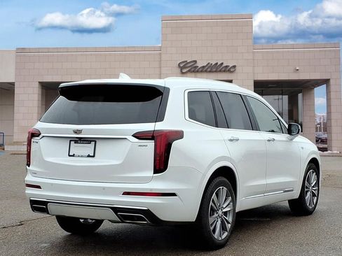 Used 2024 Cadillac XT6 Premium Luxury w/ LPO, Floor Liner Package image 5
