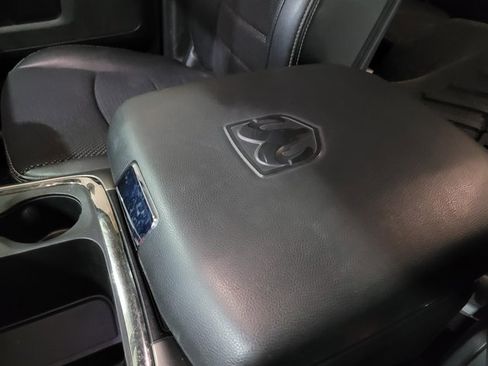 Used 2018 RAM 1500 Sport image 36