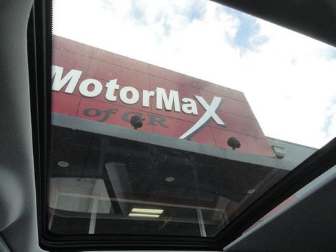 Used 2018 Jeep Compass Limited w/ Navigation Group image 22