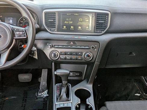 Used 2021 Kia Sportage LX FWD image 14