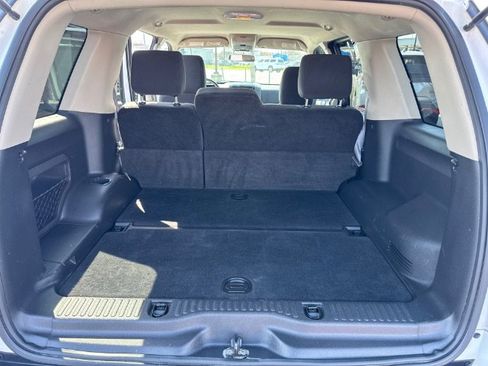 Used 2009 Ford Explorer XLT image 10