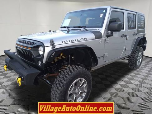 Used 2014 Jeep Wrangler Unlimited Rubicon w/ Connectivity Group image 14