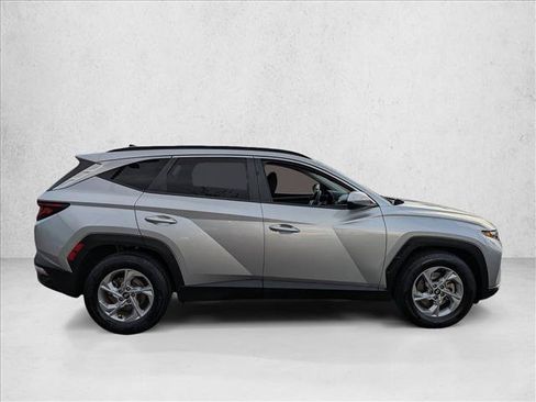 Used 2024 Hyundai Tucson SEL FWD image 4