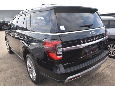 Used 2023 Ford Expedition Platinum image 8