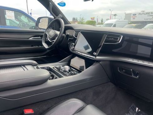 Used 2024 Jeep Grand Wagoneer L Series II w/ Quick Order Packagew 28T image 7