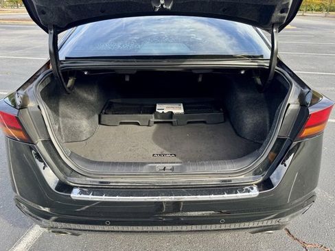 Used 2023 Nissan Altima 2.5 SR image 18