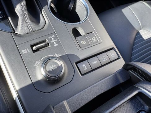 Certified 2022 Toyota Highlander XSE image 20