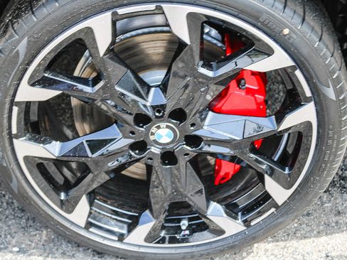 New 2026 BMW X2 M35i w/ Technology Package AWD/4WD image 10