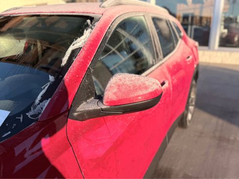 New 2026 Chevrolet Trax LT w/ Driver Confidence Package image 15