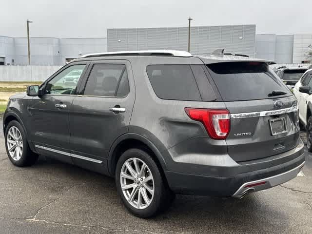 Used 2016 Ford Explorer Limited FWD image 4
