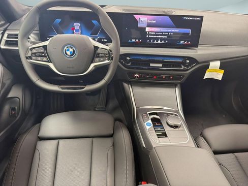 New 2026 BMW i4 xDrive40i w/ Premium Package image 25