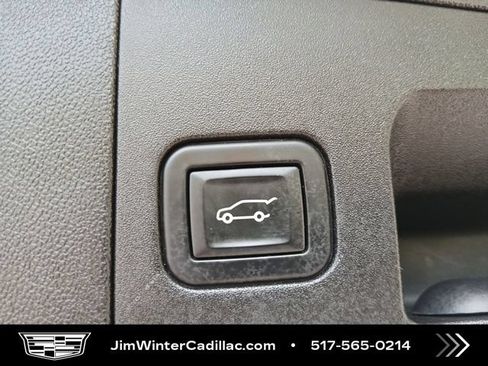 Certified 2023 Cadillac XT5 Premium Luxury AWD/4WD image 23