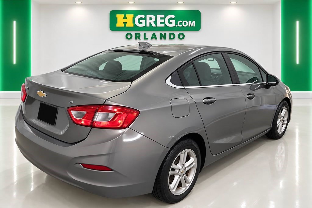Used 2017 Chevrolet Cruze LT w/ Convenience Package FWD image 6