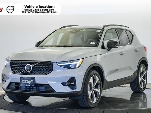 Certified 2026 Volvo XC40 B5 Plus w/ Protection Package Premier AWD/4WD image 1