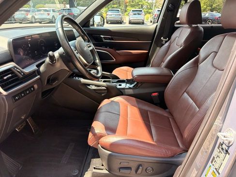 Used 2024 Kia Telluride SX FWD image 11