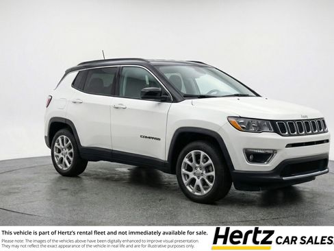 Used 2025 Jeep Compass Limited image 1