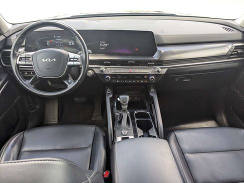 Certified 2025 Kia Telluride S FWD image 19