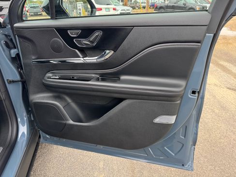 New 2026 Lincoln Corsair Premiere image 29