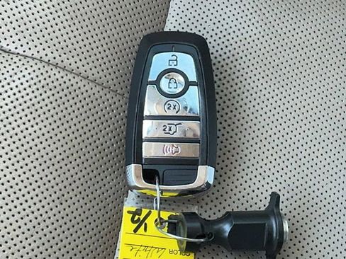 Used 2021 Lincoln Aviator Reserve w/ Equipment Group 202A image 33