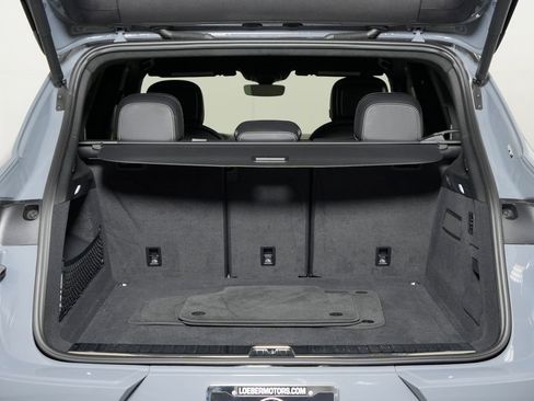 Certified 2025 Porsche Cayenne GTS AWD/4WD image 45