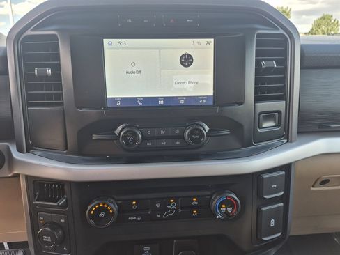 Used 2023 Ford F150 XLT AWD/4WD image 9