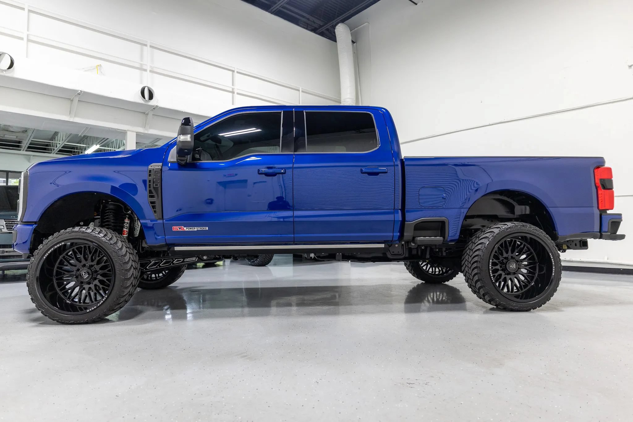 Used 2026 Ford F250 Platinum AWD/4WD image 12