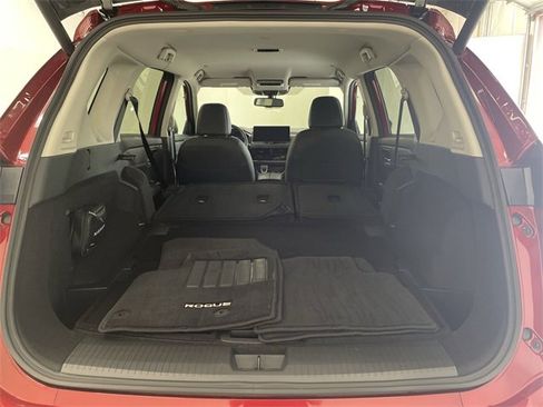 Certified 2024 Nissan Rogue SL image 16