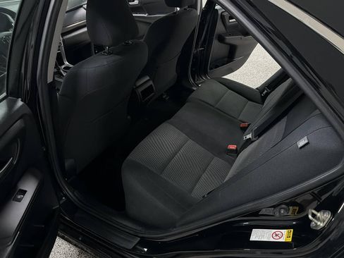 Used 2017 Toyota Camry LE FWD image 23