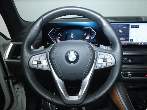 Used 2026 BMW X5 xDrive40i image 25