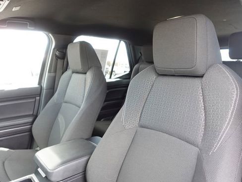 Certified 2025 Toyota 4Runner SR5 image 30