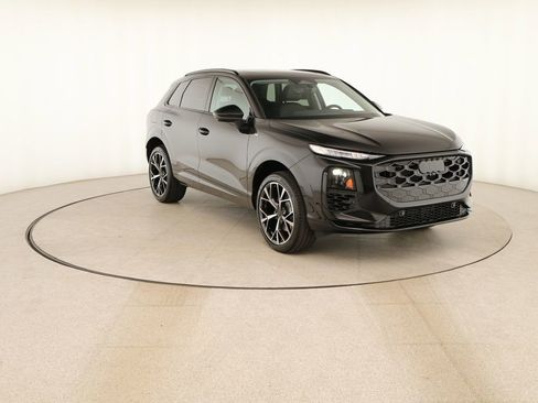 New 2026 Audi Q3 quattro 2.0T AWD/4WD image 10