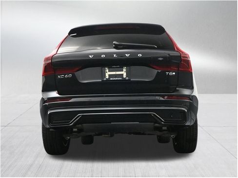 New 2026 Volvo XC60 T8 Core AWD/4WD image 24