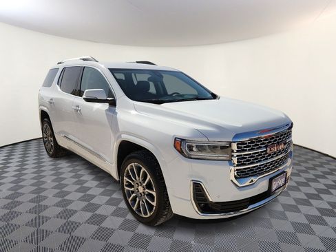 Used 2023 GMC Acadia Denali FWD image 6