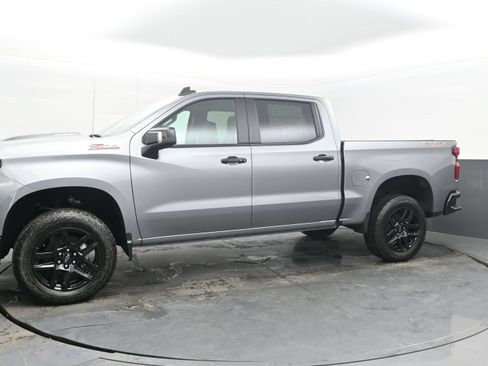 Used 2026 Chevrolet Silverado 1500 LT Trail Boss w/ LT Trail Boss Premium Package AWD/4WD image 5