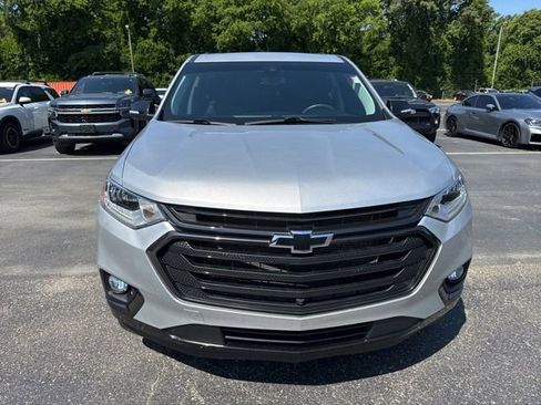 Used 2021 Chevrolet Traverse Premier w/ Redline Edition FWD image 8