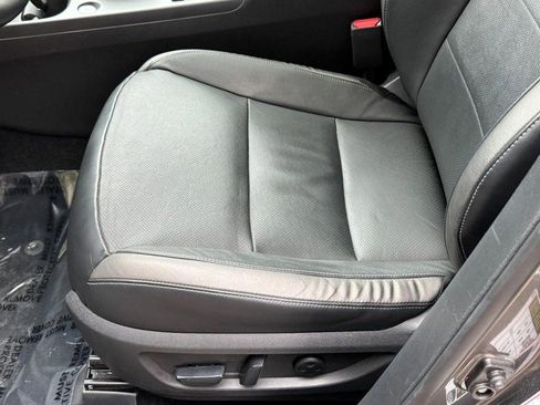 Used 2023 INFINITI QX50 Luxe image 23