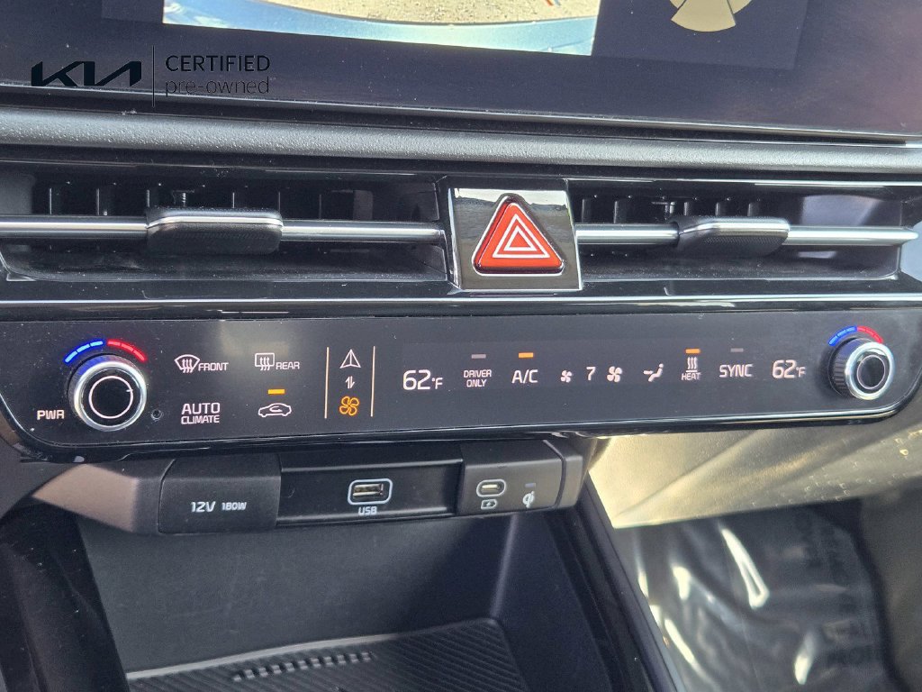 Certified 2023 Kia Niro Wind FWD image 19
